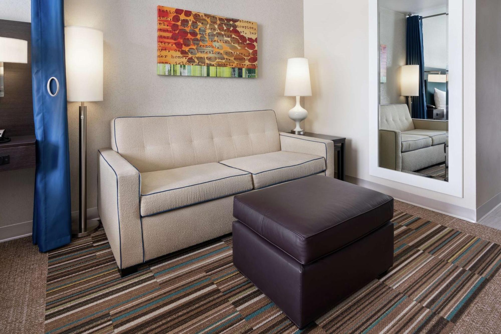 Home2 By Hilton Anchorage/midtown Hotel 3*
